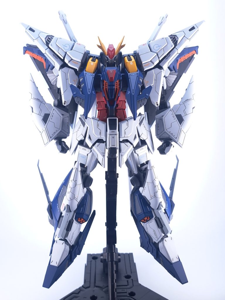 RX-105 Ξガンダム–4枚目/制作者：夏みかん