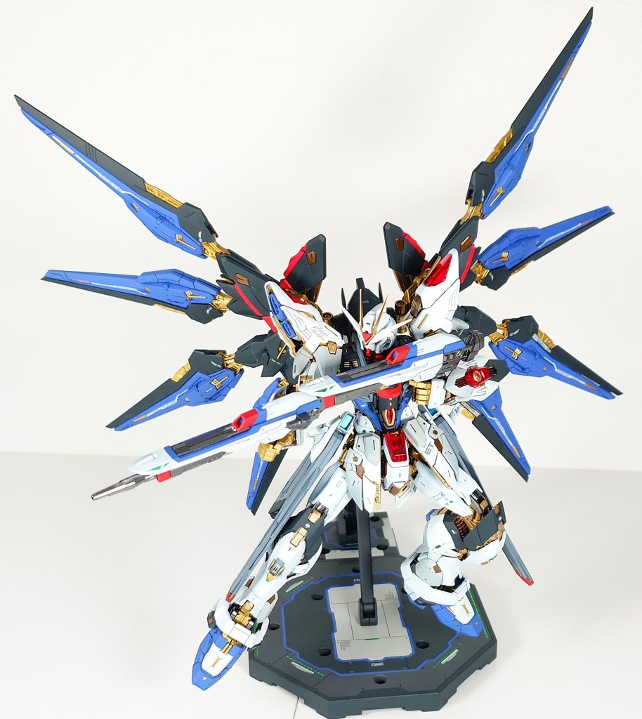 MGEXストライクフリーダムガンダム–3枚目/制作者：ヒロワン