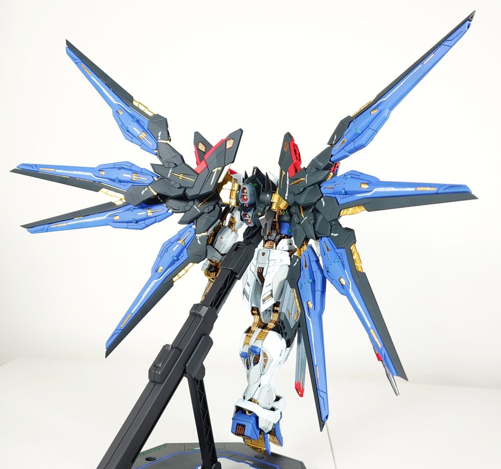 MGEXストライクフリーダムガンダム–5枚目/制作者：ヒロワン