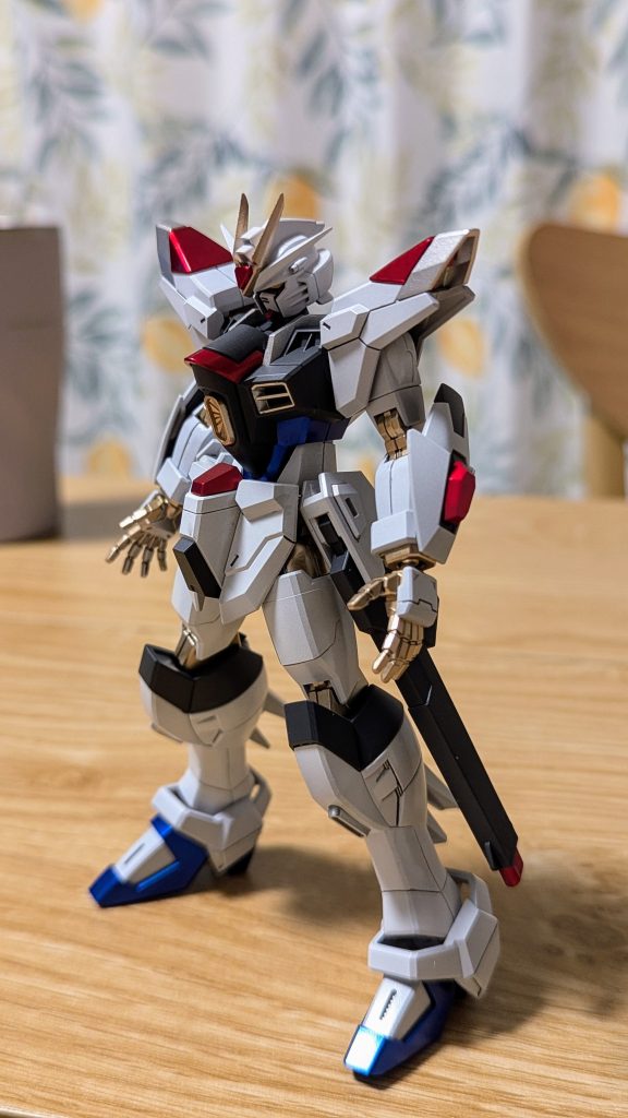 プロポーションはいい感じにできましたが、整形の詰めが甘いです。　次の課題が見つかりました。