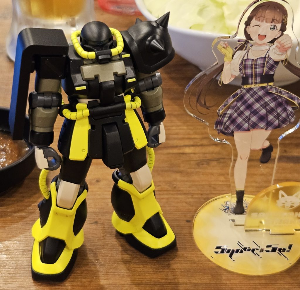 こちらはデカール無し状態。衣装がお披露目されたのは7月、私が東京から遠征した福岡公演でのことでした。そのあまりのかっこよさに、ガンプラにすることを決意。4週間後、ツアーファイナル神奈川公演に、基本のカラーリングの塗装を済ませて持っていきました。デカールは、ツアー終了後にゆったりと作業しました。 『ラブライブ!スーパースター!!』は、テレビアニメ第3期が10月6日（日）17時からNHKEテレにて放送開始されます。どうぞよろしくお願いいたします。ありがとう、今日も。