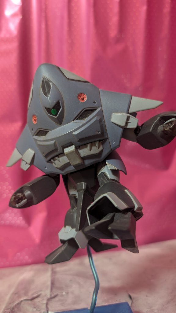 下半身は当時の技術では断念してキットのまんまです😅 