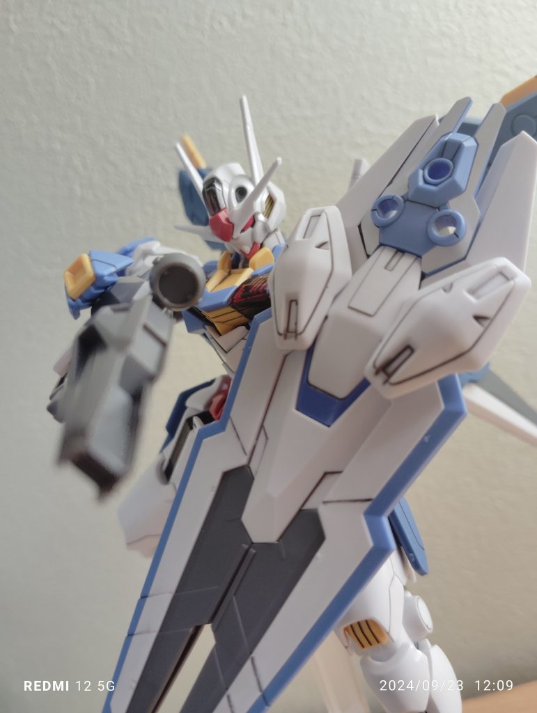 エアリアルとエアリアル改修型のパーツとっかえひっかえ–2枚目/制作者：ryuawn