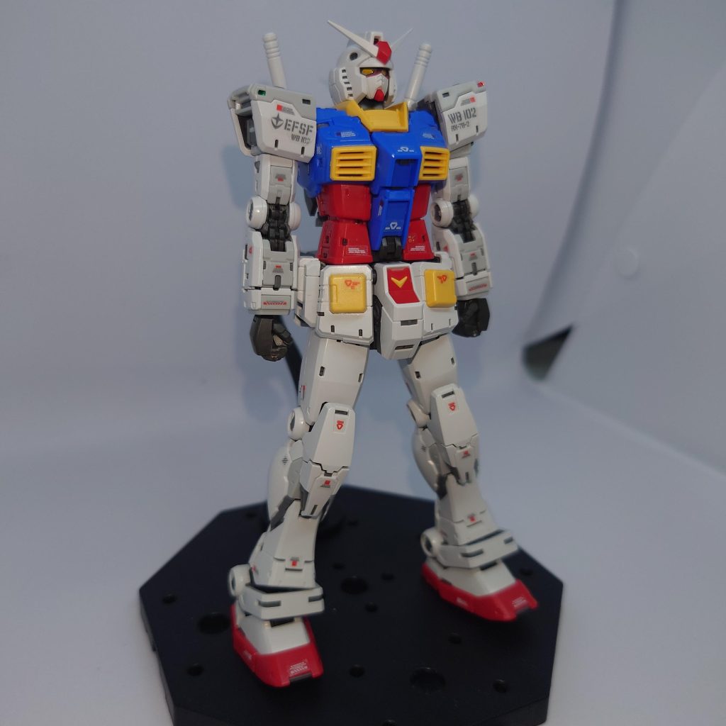 別アングルから待機ポーズ。最後にシール貼りしたんですが…もう…めちゃ目が疲れます(@▁@)ﾒｶﾞｧｧｧ