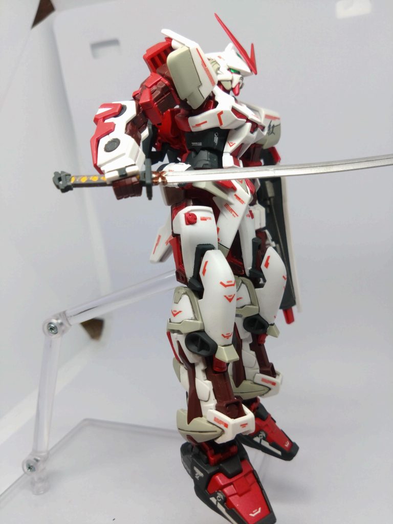 ガーベラストレートが作成中ポッキリ逝きました…接着剤で付けましたが微妙に隠せませんでした。