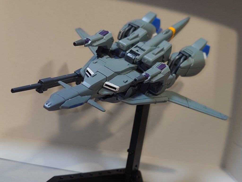 ウェイブライダーのシルエットも普通の航空機に近くなりましたね