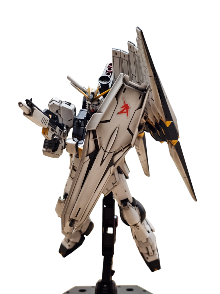 RX-93 νガンダム–3枚目/制作者：Jorn