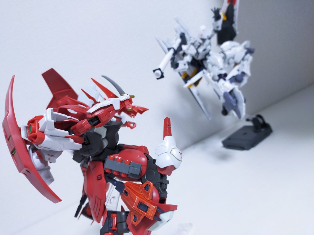 最後はちょっと世界観無視で対決。