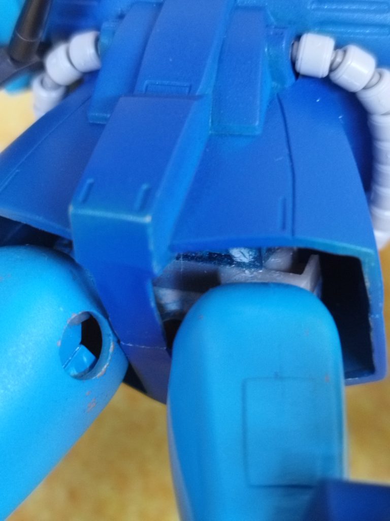 中は空洞で、ブロックです。