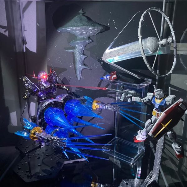 RGジオング（モノアイ電飾）