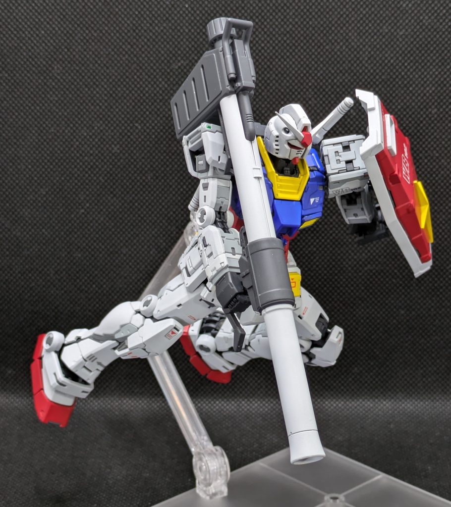 武装も基本的なのが揃ってるのでキットだけでも十分ですが、別途販売されてる武器セットがあるともっと拡張性があって良いですね。