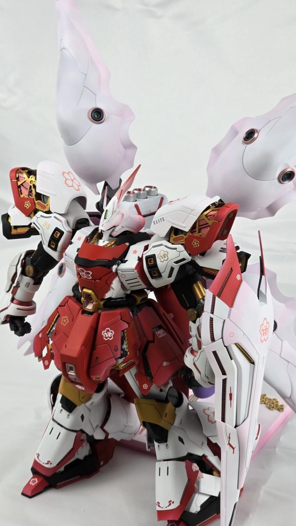 さくらみこ戦闘服イメージ「サクラブライト サザビー」–3枚目/制作者：キンケドゥXV