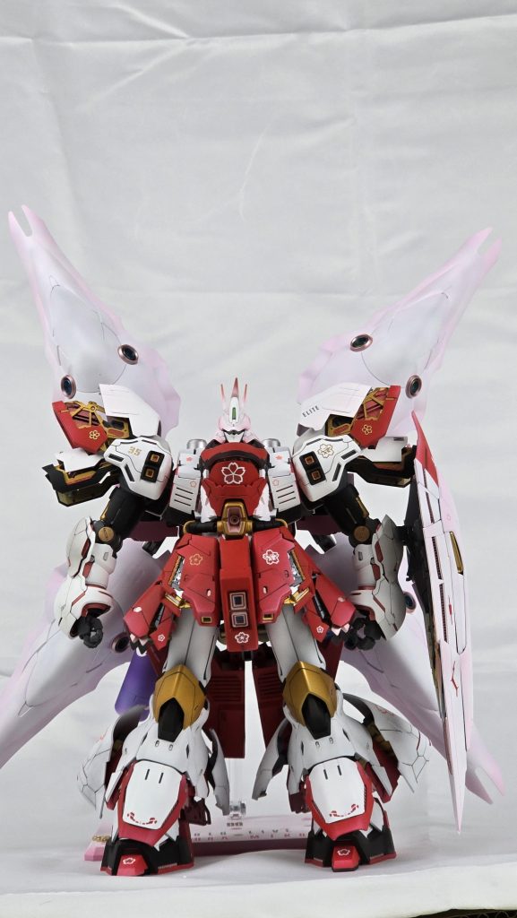 さくらみこ戦闘服イメージ「サクラブライト サザビー」–4枚目/制作者：キンケドゥXV