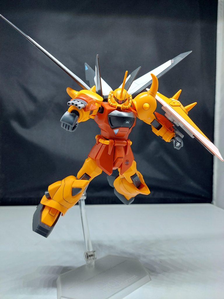 スミイレと足りないところを塗装、あとビルドハンド使用しただけですがやっぱり格好いいです(* ̄∇ ̄*)どちらかと言うと青色の一般機の方が好きなのですがあっちはどこみてもプレ値で…💧