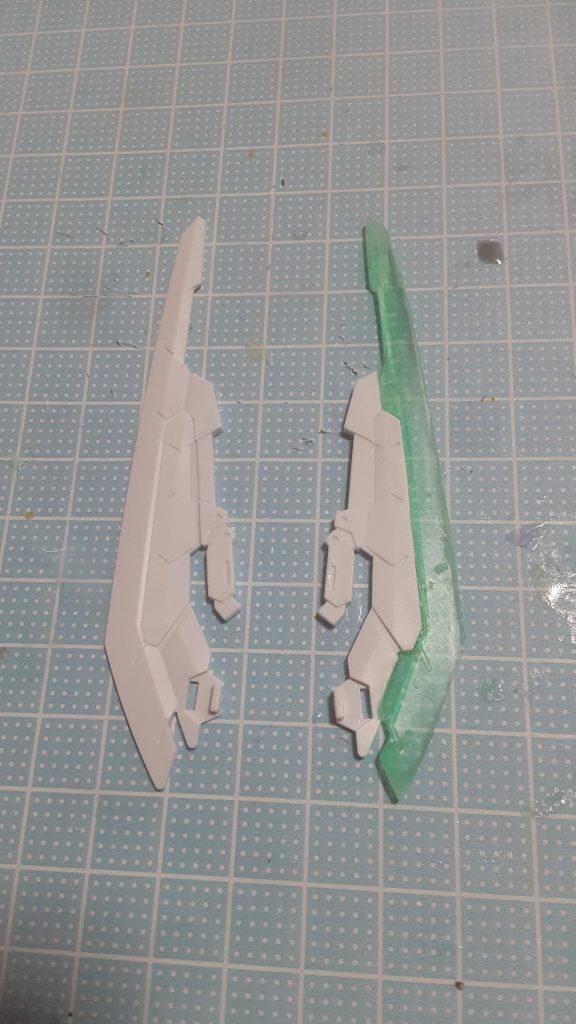 手持ちブレード部分の複製前と複製取り付け後