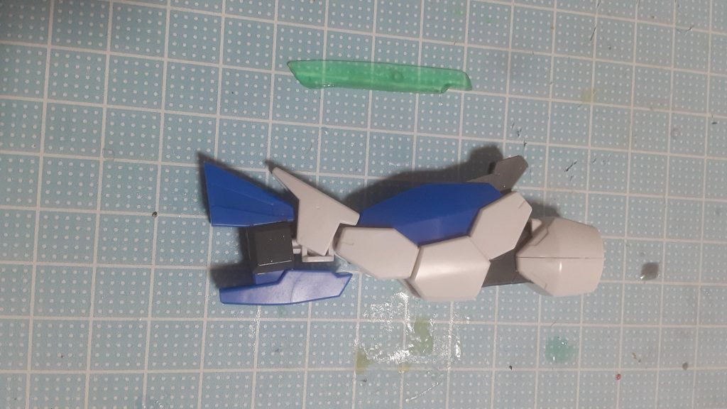 足ブレード部分の取り付け前