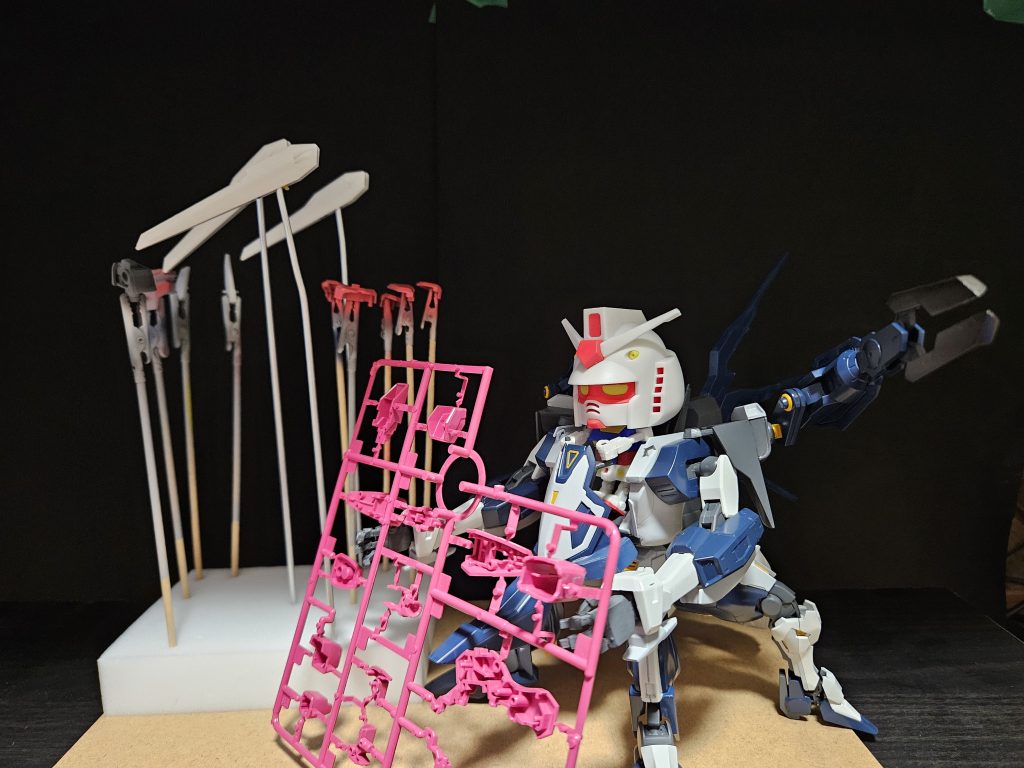 以上、ガンプラを作るガンプラくんでした。ちょっと甘い部分もありますがシルエットとしては良い出来になったかなと思います。今後はもっと精進していきたいと思います。ここまで見ていただき、ありがとうございました!