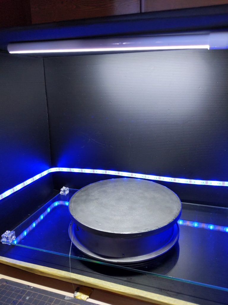 途中で撮影ブースに浮気したりね・・・これも3000円程度で完成させてました!