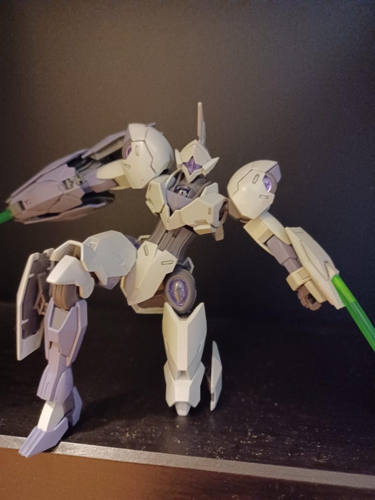 スミ入れも水性ホビーカラーでやっちゃいました