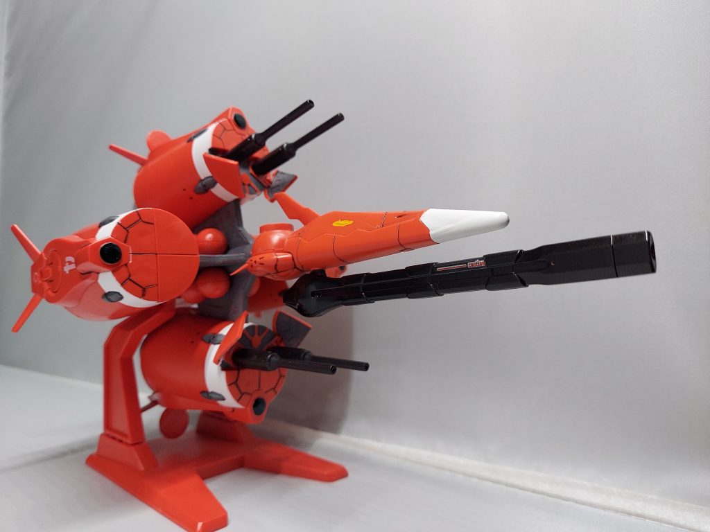 黒はメタルブラックだったのですが真っ黒になってしまった(￣▽￣;)ガンバレルのセンサー？の丸い部分もメタルグリーンなのだが真っ黒…(なぜだ💧)