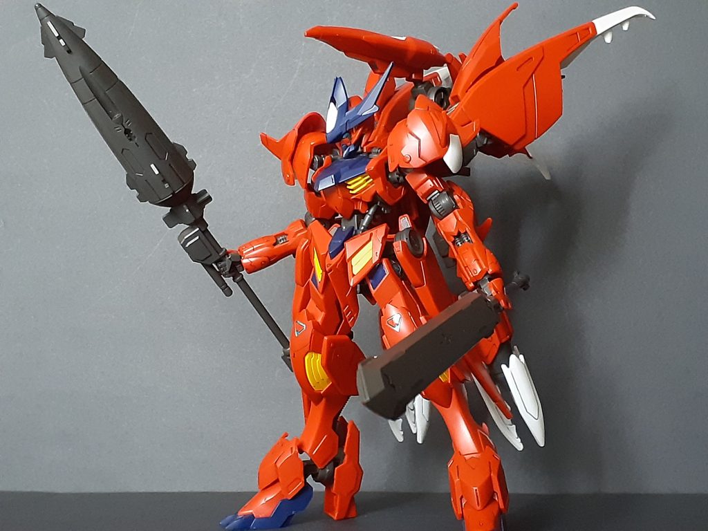 通常のメイスもおまけで付いてるので二刀流も可能