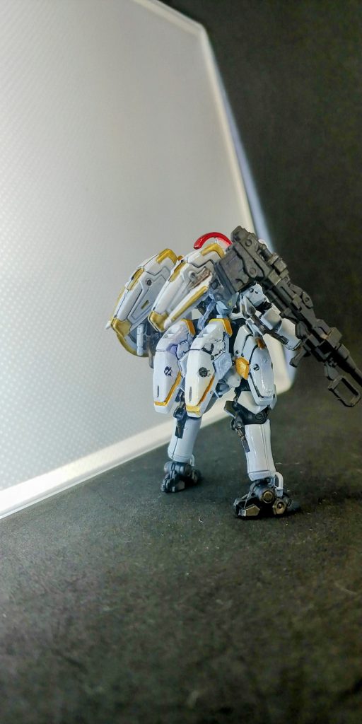 これで手持ちのガンダムアーティファクト4種終わりあとはトールギス以外があと1体づつ