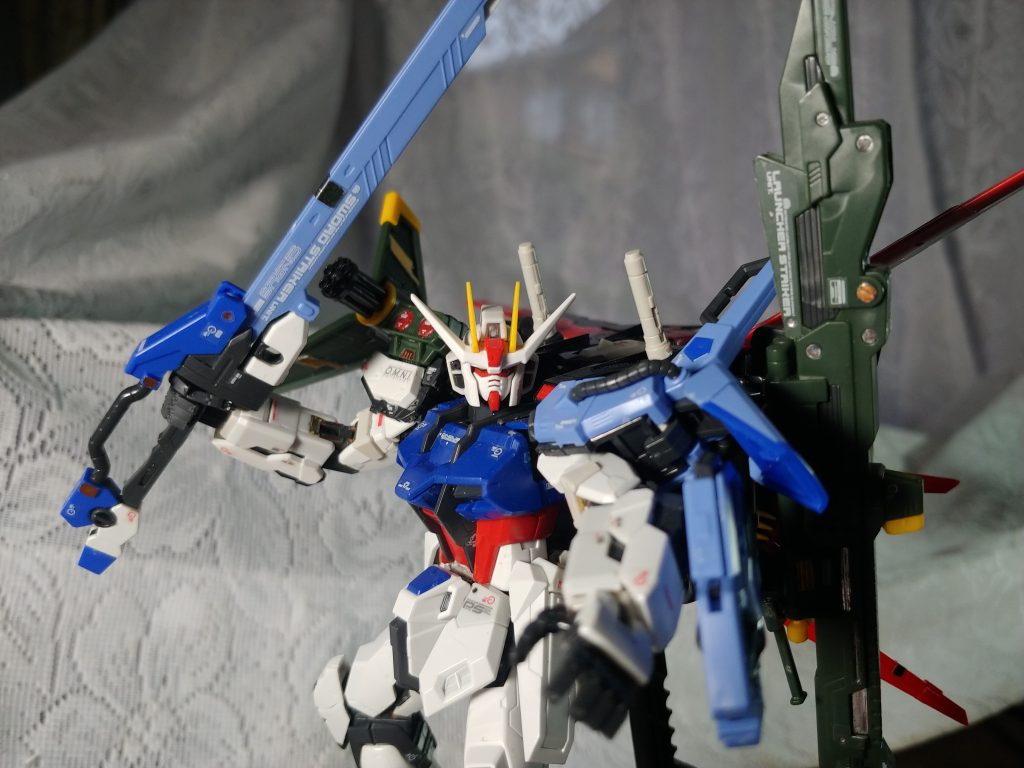 剣を肩に掛ければオラオラオラ いくぜ 行くぜ 行くぜぃ 