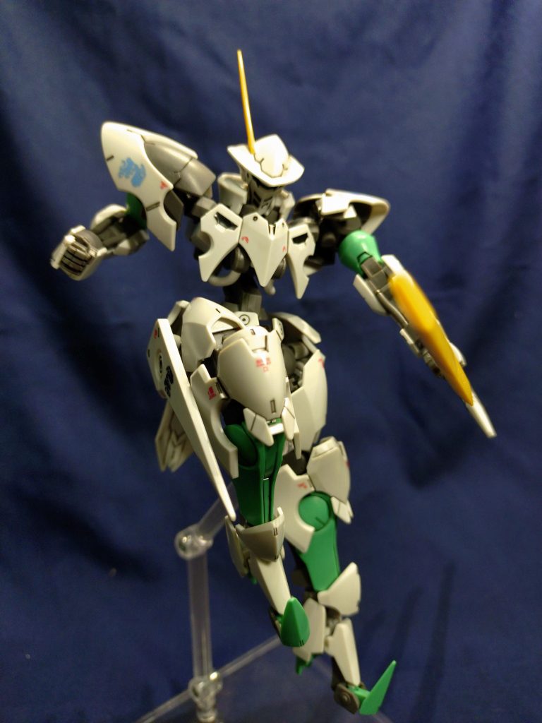 シールドバインダーが無い分身軽となり、白兵戦に特化した機体です。スピードのあるアタッカー役を担います。間違えて購入したキットでしたが、組み換え、面白い機体として作成できました。オルフェンズのキットでは、まだまだヴァルキュリアフレームのキットが残っているので、頑張って作っていきます！最後までお読みいただきありがとうございました