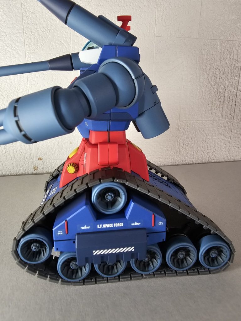 ガンタンク–3枚目/制作者：andy