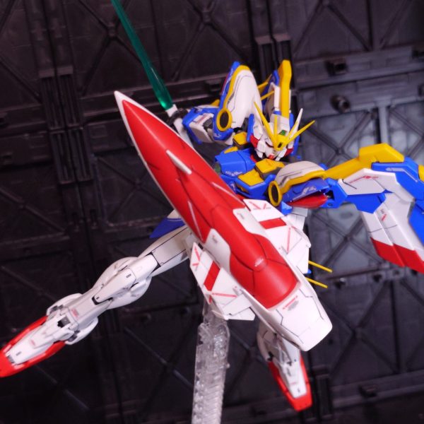 ③　ウイングガンダム　アーリー