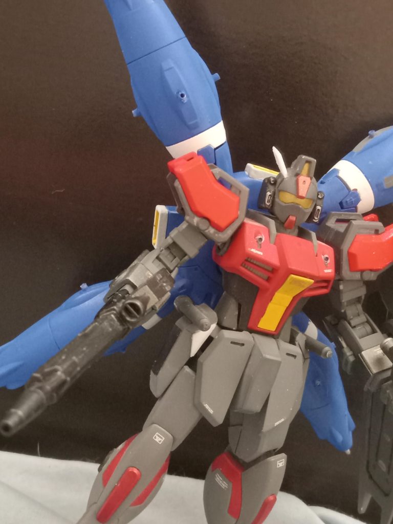 ストライクガンダムのようなシングルペグタイプの接続を持つキットで動作するように改造しました