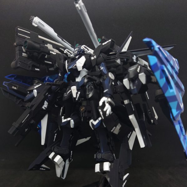 ファラクト・アードラ