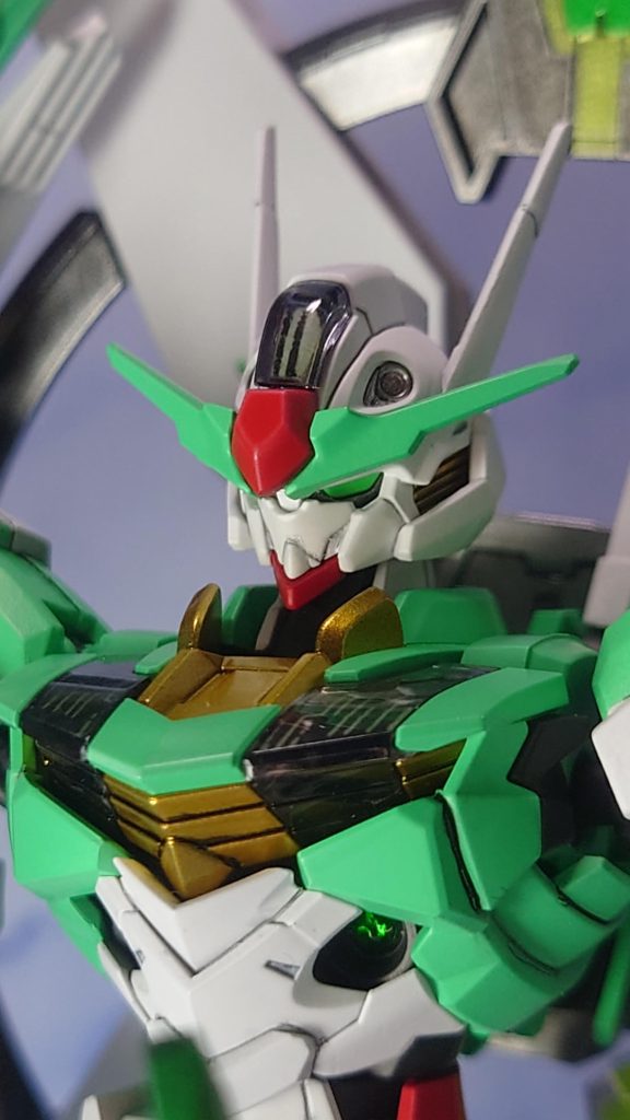 ご覧いただきありがとうございました。基本、大掛かりなミキシング改造は技術が足りないので簡単改造ばかりですし色の塗分けもよく見るとすごく雑です代わりに真似しようと思えば(複数買い前提だけど)簡単に真似できます。多分他の方が作った方がクオリティ高いです・・・それでも今後も改造ガンプラを作っていきますので、よろしければ今後もお付き合いください