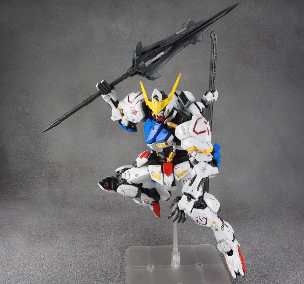 保持力も良好で腕部分に関してはヘタる事無くしっかりと武器を保持できました。