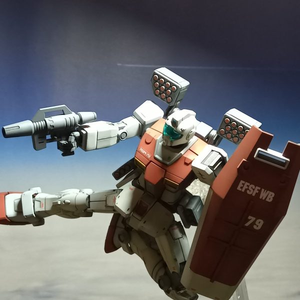 HG 1/144 ジム (ショルダー・キャノン装備/ミサイルポッド装備