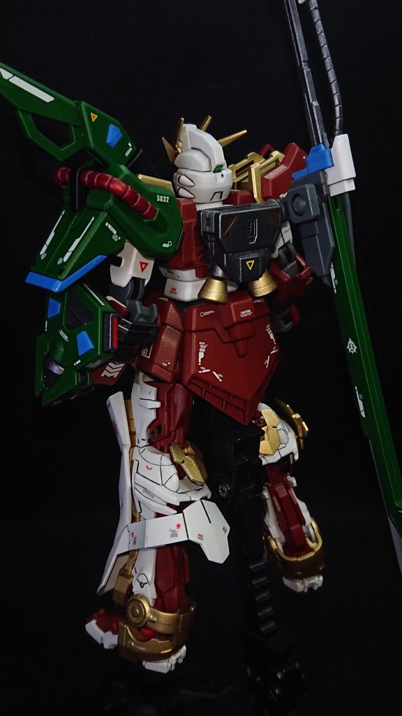 使用した塗料タミヤカラースプレー・フレンチブルー・ブラック・アルミシルバー・ゴールド・ダルレッド・ガンメタル・レーシンググリーン・ピュアーメタリックレッド