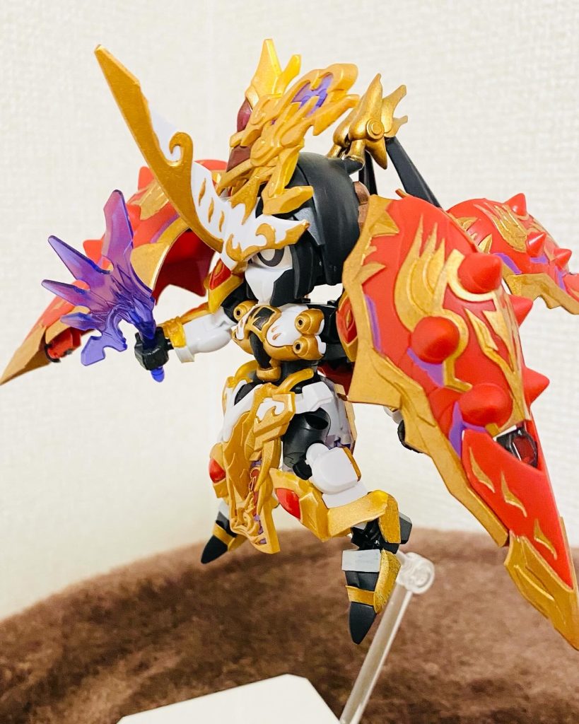 バインダーが鬼門で大変でしたが、塗り終えた達成感はありました。