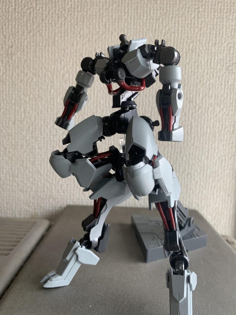作り始めた頃。脚以外は素のヴァルキュリアフレーム。