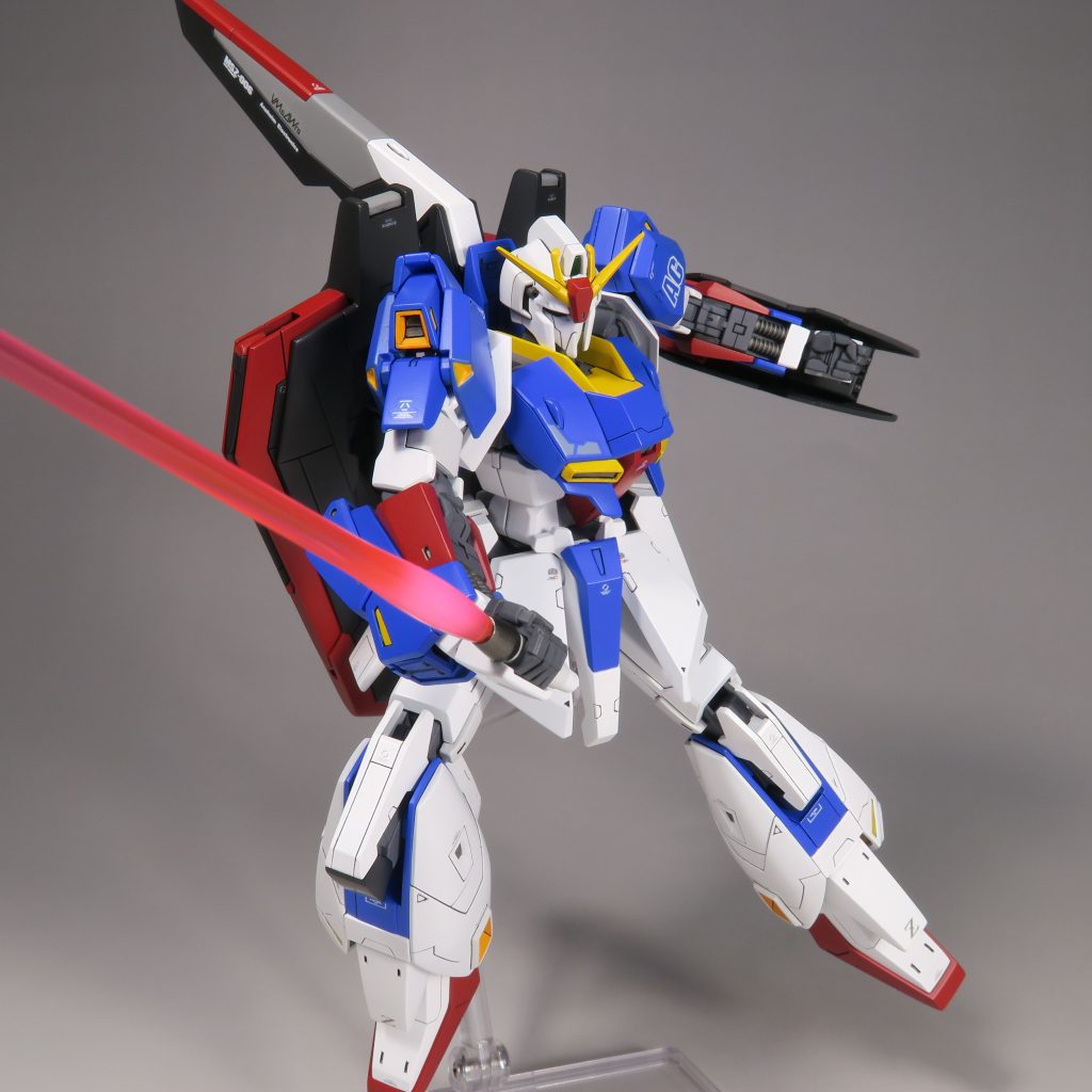 ビームサーベルが似合います🗡️ 