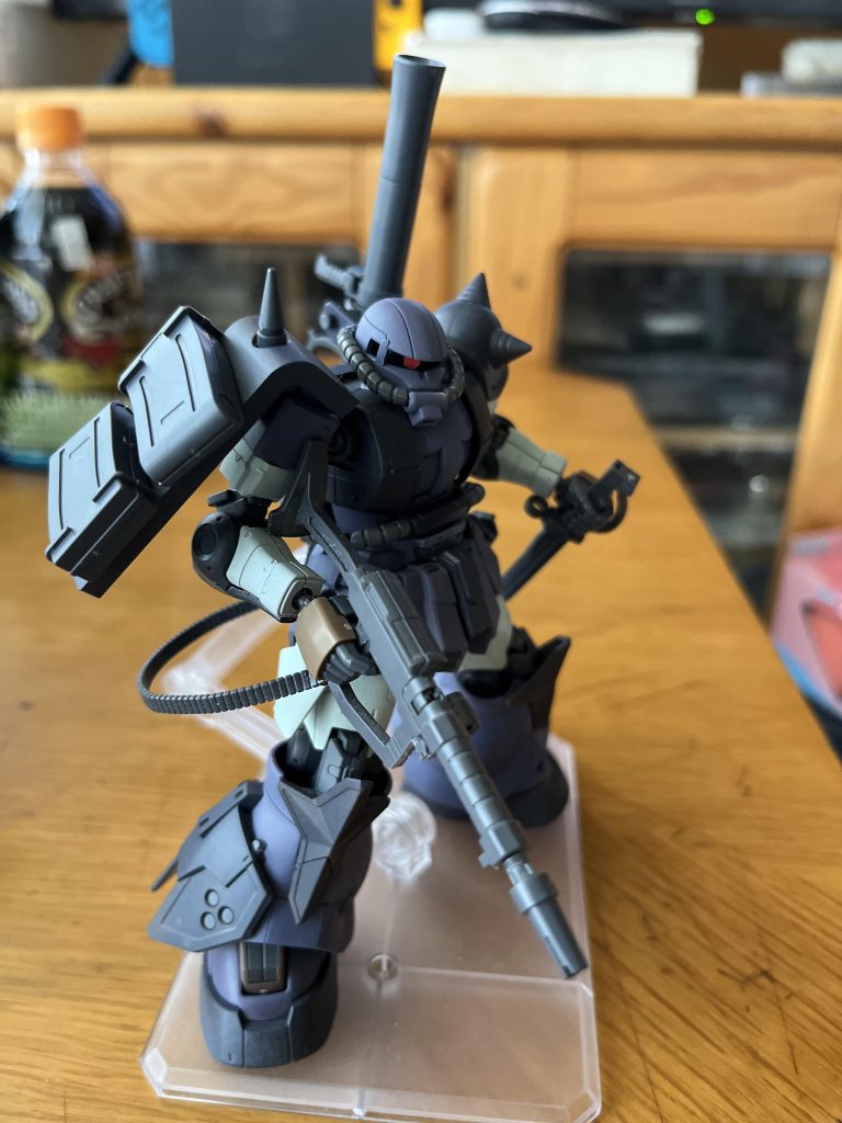 正面あ、手の甲塗装し忘れたw