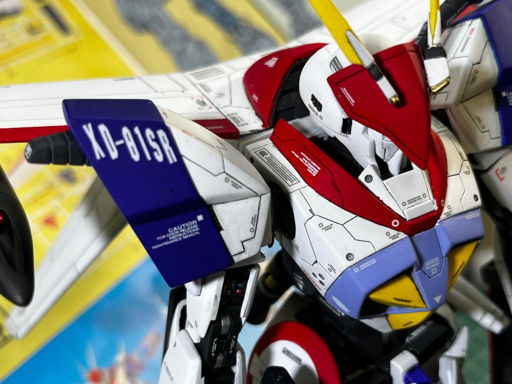 やっぱりスジボリは引き締まります。