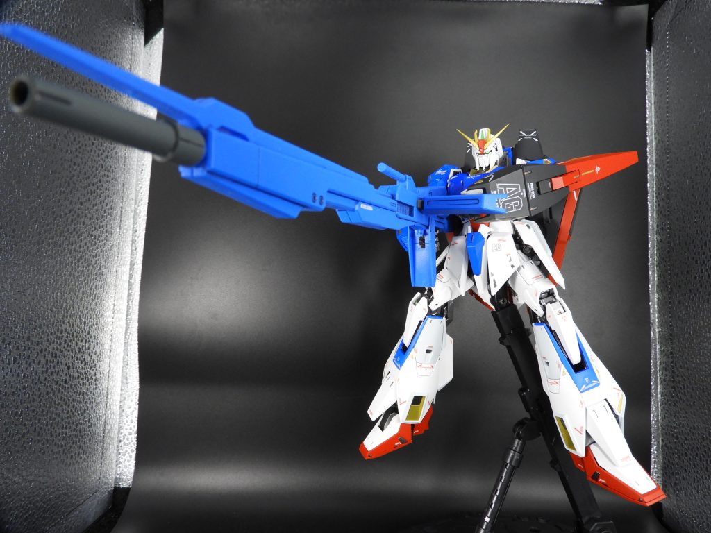 ハイメガランチャーはMG Ver.2.0に付属のものです。