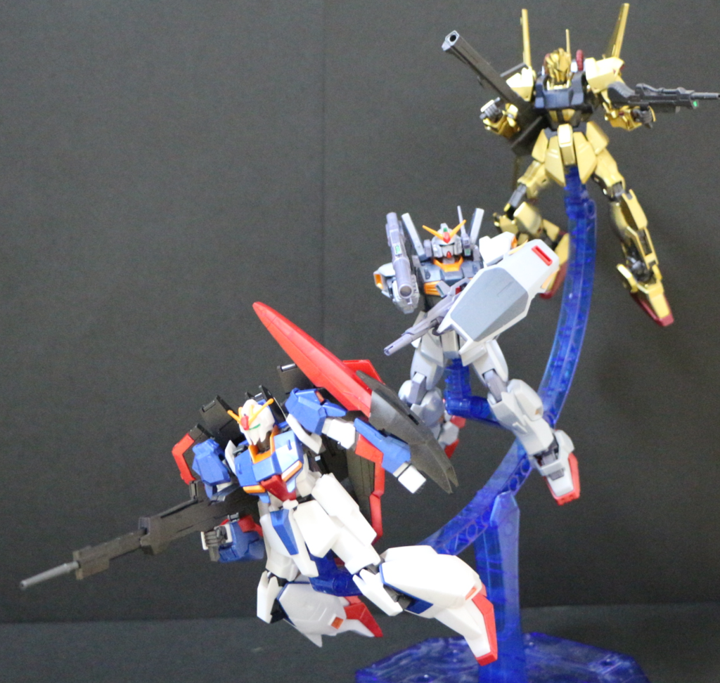 この三体が同時に戦っている時期は、本当に凄い。