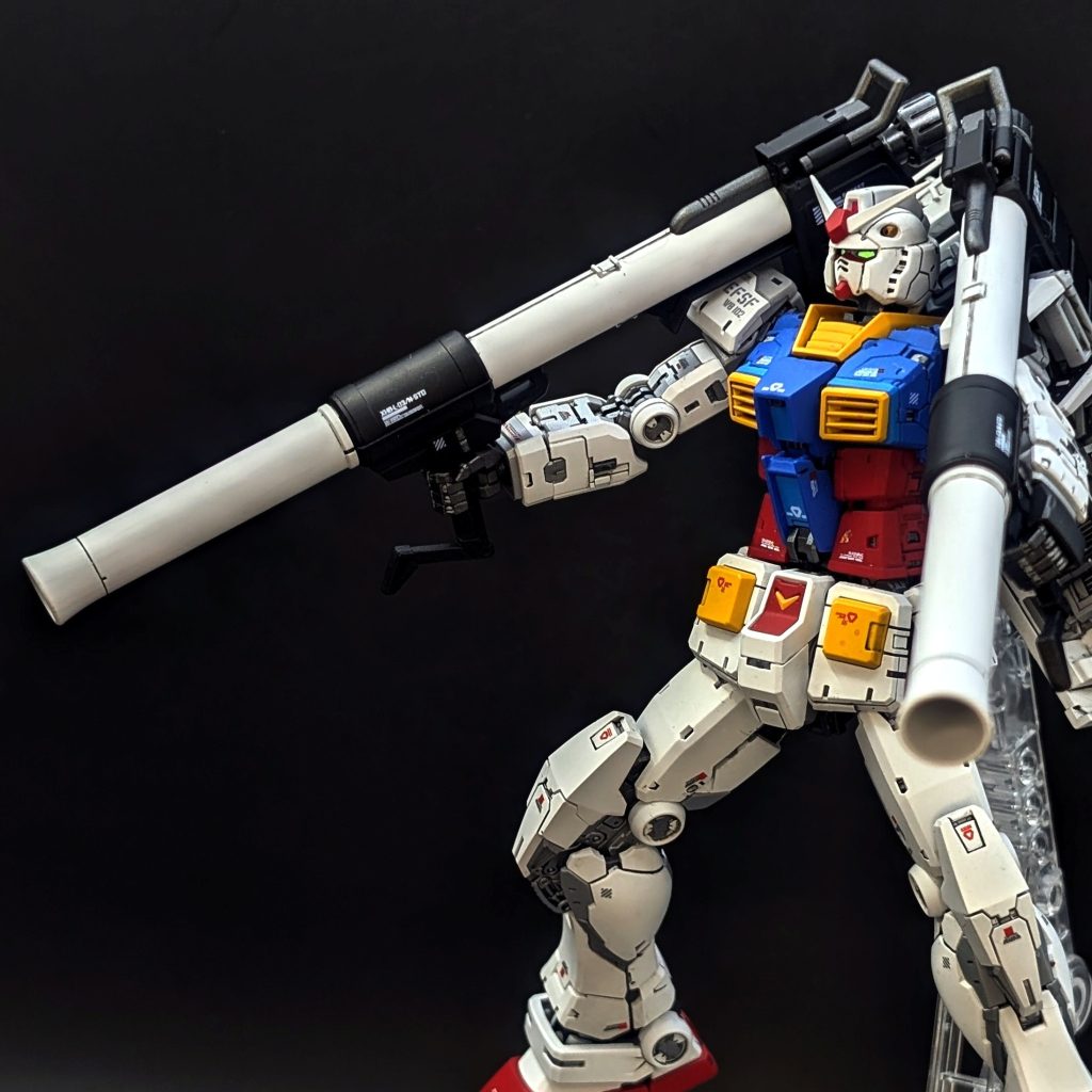 RG RX-78-2 Ver.2.0 + 武器セット ②–4枚目/制作者：しうまい