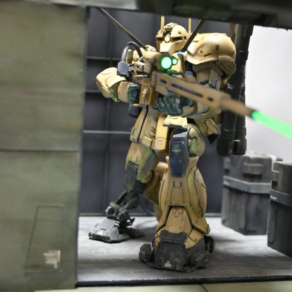 個人の戦争　(ザクスナイパーⅠ ヨンム・カークス専用機)