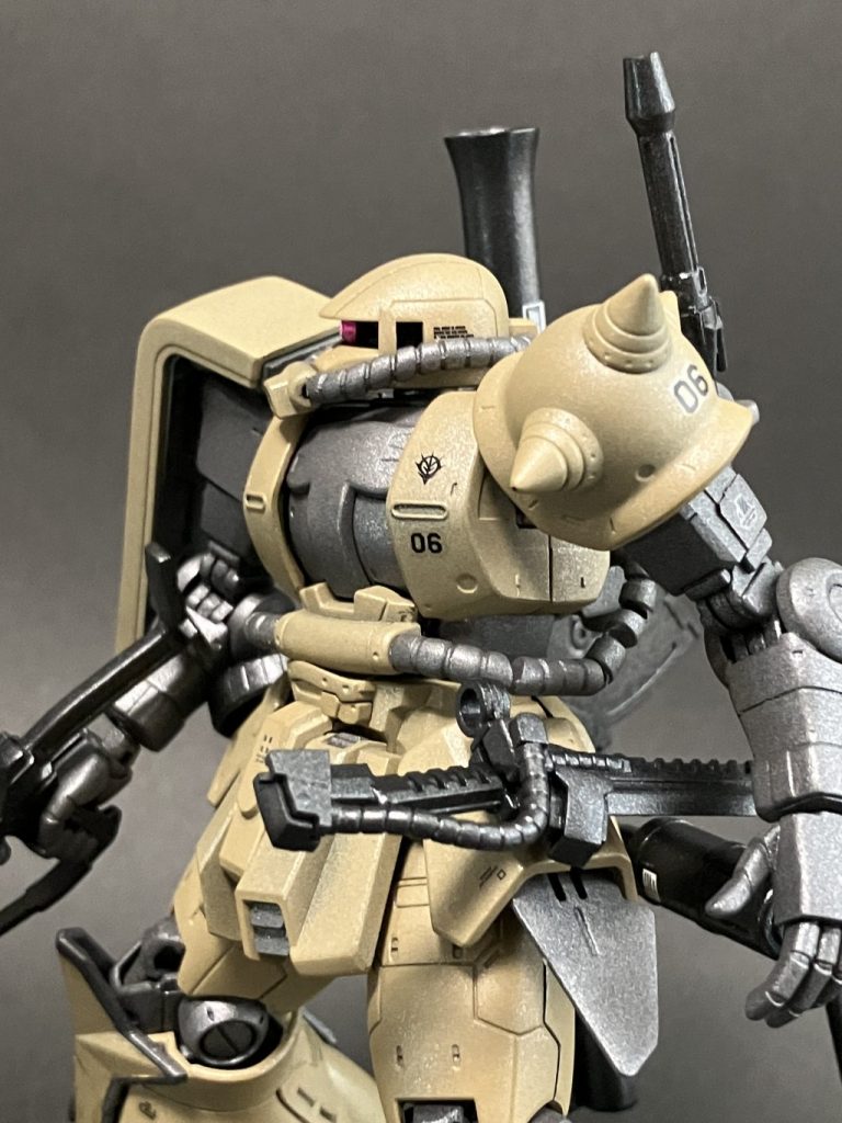 ザクⅡ（砂漠戦部隊）–3枚目/制作者：PIYOSUKE