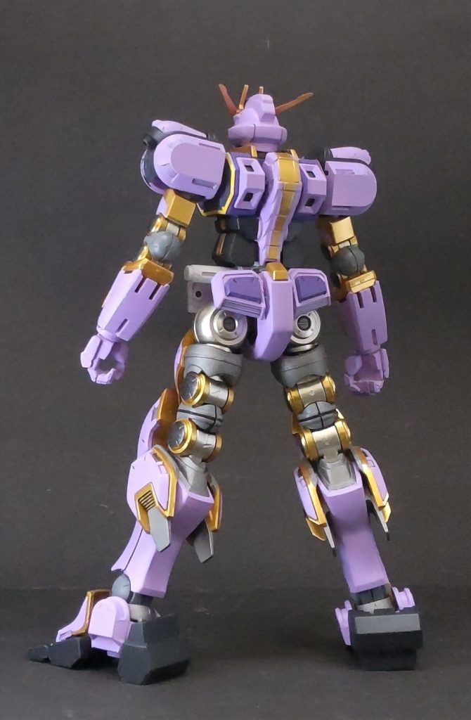 HG アトラスガンダム–3枚目/制作者：三代目和菓子屋