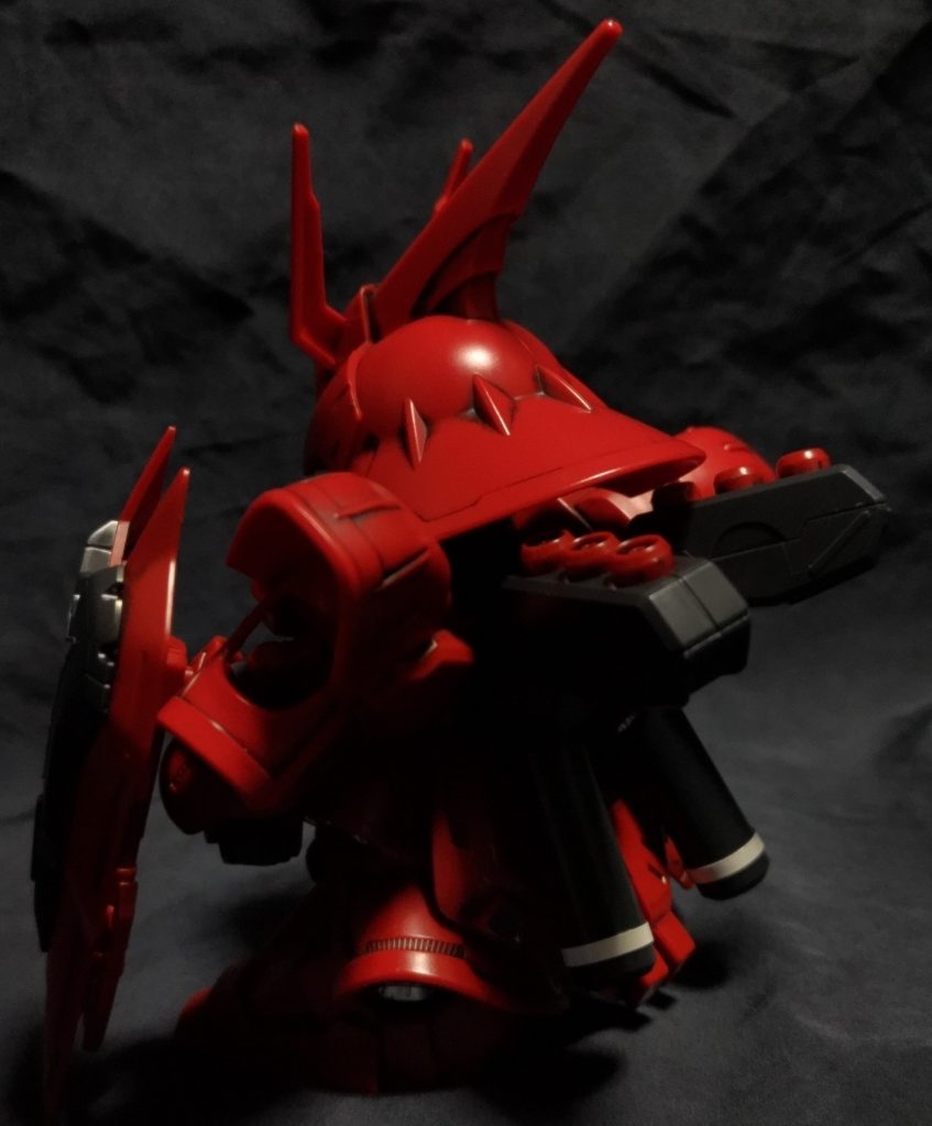 ななめ後ろから。