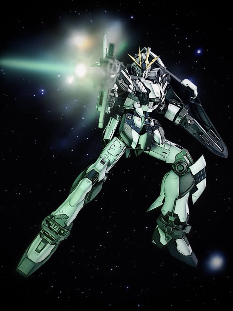 で、劇中での活躍を全く知らないので、勝手気ままにデジラマってます。無改造で仕上げたので、写真はいつもの1.25倍くらい頑張っています💦