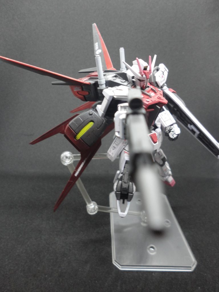 とりあえずゴチャゴチャディテール足しました。このエールユニットは旧HGです。